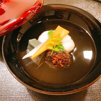 たん熊北店 リーガロイヤルホテル京都店 - 煮物椀　海老真丈すまし仕立て
