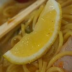 札幌鮭ラーメン麺匠 赤松 - 