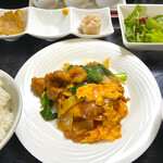 福家 - ランチセット
個人的には搾菜がお気に入り