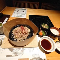 華蓮  大阪心斎橋店 - 鹿児島黒豚鉄板焼きランチ