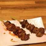 ふじ丸 - 大人レバータレと塩