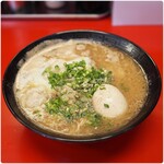 駒や - ワンタン麺 800円 味玉 120円