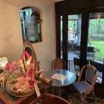 カフェ ラフィーネ - 