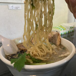 らー麺　Do・Ni・Bo - 太ちぢれ麺をリフト⤴️