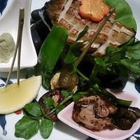 横浜 瀬里奈 浪漫茶屋 - 「活黒鮑の炭火焼ステーキ」￥8715