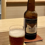 鎌倉 北じま - 鎌倉ビール／月（アルト）
      アルトはビールの種類の一つ、ドイツで発展した濃色ビールでホップの香味を効かせているのが特徴です。
      鎌倉ビール／月は、2010年WBAアルトタイプ世界最高賞受賞に輝いています！