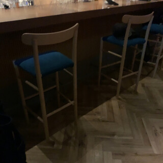 BAR BLUE_2