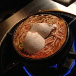 カレー屋アカマル - 海鮮チゲ鍋を作ってる所