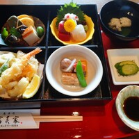 京料理 先斗町 富美家 - 鱧の松花堂弁当