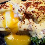 nodo. - brioche benedict (salmon)