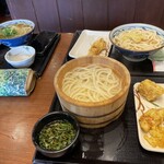 丸亀製麺 - 