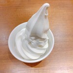 ミルク&パフェ よつ葉ホワイトコージ - 