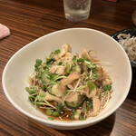 焼きトリまだらや - 鶏皮ポン酢