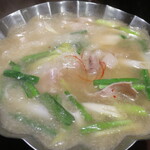 珠玉や - 春キャベツと庄名豚のとろり鍋