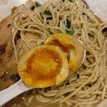 煮干し中華そば 一剣 - 味染み抜群で美味しい