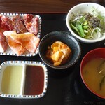 焼肉食堂天空の紅だるま - ミックスカルビ定食