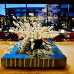 HOTEL THE MITSUI KYOTO a Luxury Collection Hotel & Spa - ◎満開の桜が飾られいた。