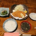 とんかつ めし処 長屋 - とんかつ定食 1,300円