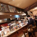 BAR LEON  - 店内