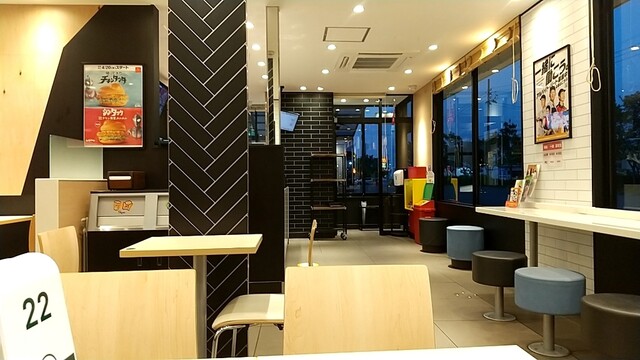 マクドナルド ４号線前沢店（McDonald's） - 前沢（ハンバーガー）の写真