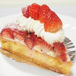 パティスリー アン サンク - タルト　オ　フレーズ