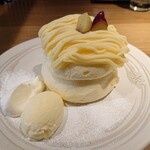 cafe たもん - 加賀野菜五郎島金時の米粉モンブランパンケーキ(1,300円)