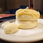 cafe たもん - 加賀野菜五郎島金時の米粉モンブランパンケーキ(1,300円)
