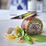 シグネチャー - 付け合わせのシャンピニオンはトルネード。