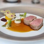 ドミニク・ブシェ トーキョー - ヴィアンド