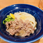 讃岐立食いうどん きりん屋 - 和牛肉ぶっかけうどん