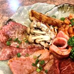 炭火焼肉　じもんじゅ - 