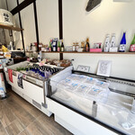 山本本家 直売所 - 店内