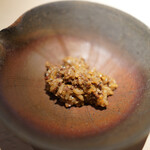 菊鮨 - 赤酢の舎利のお摘み　蛍烏賊紫雲丹