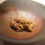 菊鮨 - 赤酢の舎利のお摘み　蛍烏賊紫雲丹