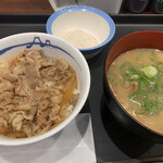 松屋 - 徳朝小盛牛めし豚汁セット