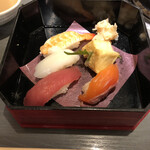 Washoku Nabedokoro Sushi Han - 