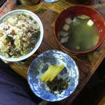 かき焼 かまくら まるふ - 最後の締めは、かきご飯。