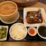 中国料理 隆 - 一枚肉の黒酢酢豚ランチ　1200円