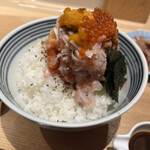 日本橋海鮮丼 つじ半 - 