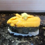 すし博 - ムラサキウニ