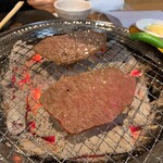 Sumibiyakiniku Hanhan - 