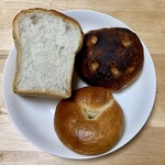 アントベーカリー バイムギムギ - ハードトースト、プレーンベーグル、ポテトパン