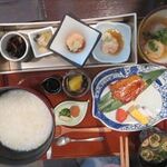日本料理 芝桜 - 和朝食（お粥・鰈）