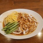 彩菜・中華ダイニング - 棒棒鶏冷麺大盛り