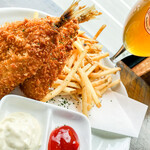 沼津フィッシュマーケットタップルーム - フィッシュアンドチップス(この店では鰺フライです)