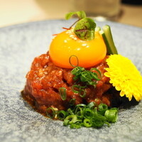 牛刺しと焼肉 仔虎 クリスロード店 - 