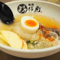 牛刺しと焼肉 仔虎 クリスロード店 - 