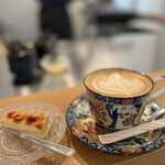 スシコーヒー - 食後はカタラーナ&カフェラテ