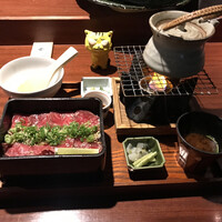 いせもん本店 - 松阪牛レアステーキ重梅　2,000円(税込)  ※パカっ