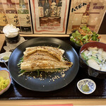 はかりめ じゅん - あなご丼ご飯抜き